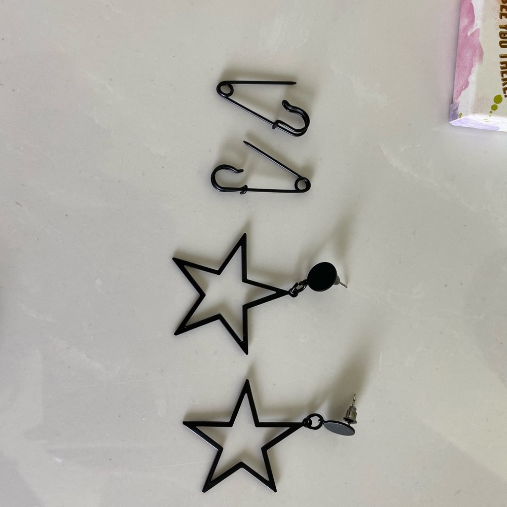 Earring bundle! - Picture 2 of 2